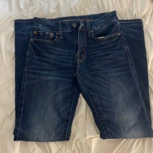 American Eagle men’s jeans